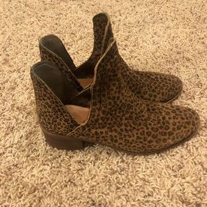 Coconuts By Matisse Leopard / Cheetah Bootie